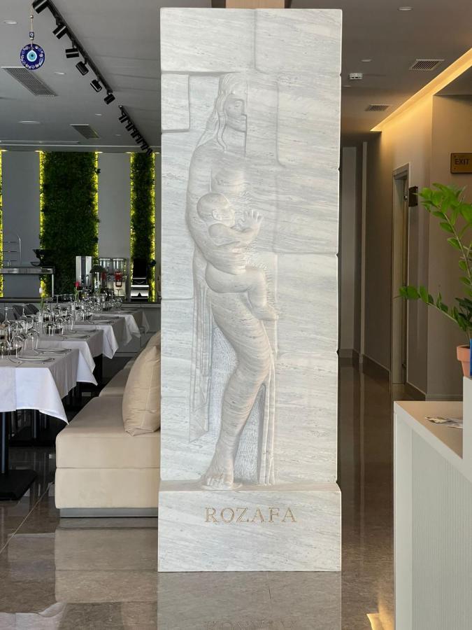 Rozafa Palace Hotel Sarande Exterior photo